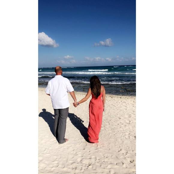 Meet your Posher, Mikayla - Picture 1 of 1